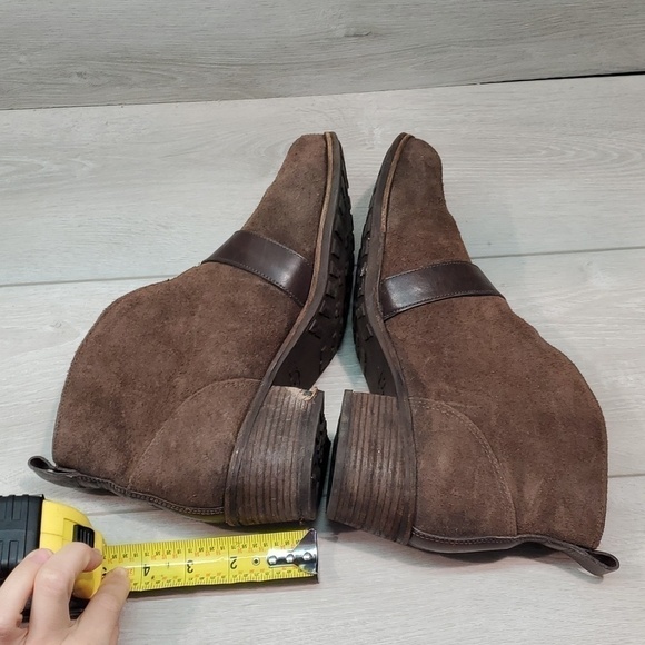 Ugg Australia Women's Wright Belted  Leather Sheepskin heels boots shoes sz 11 - Picture 10 of 15